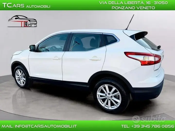 Nissan Qashqai 2015 photo 3