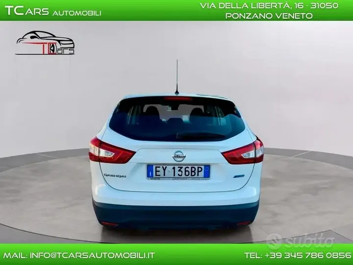 Nissan Qashqai 2015 photo 2