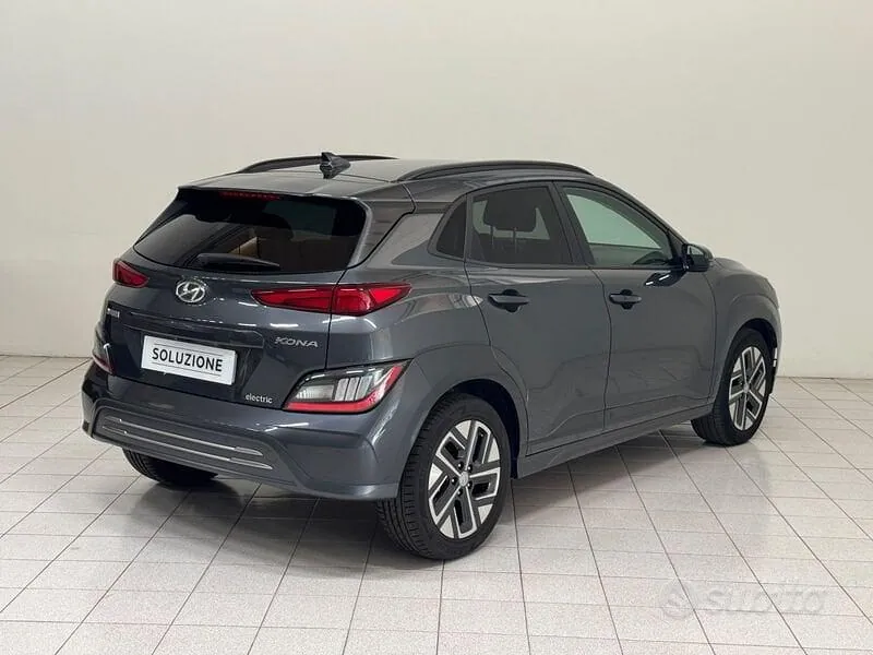 Hyundai Kona 2021 photo 2