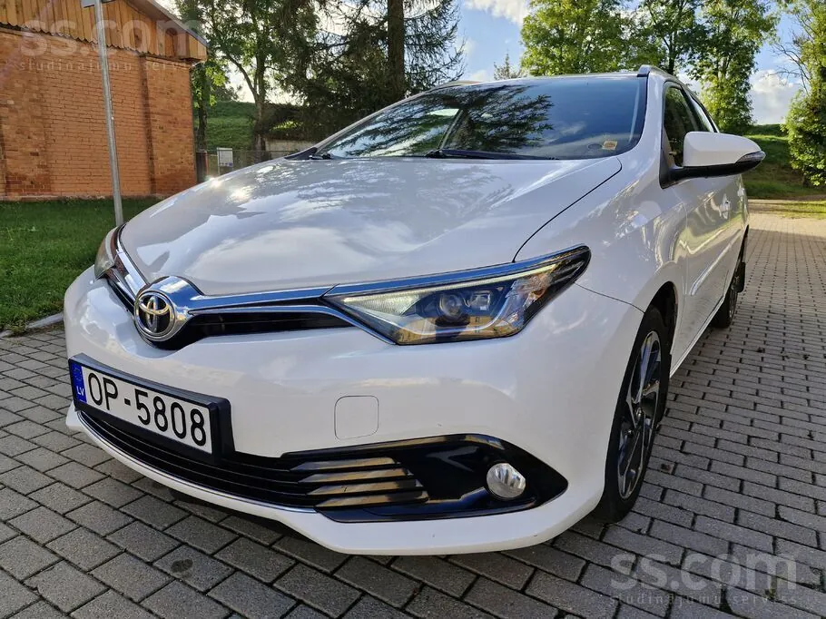 Toyota Auris