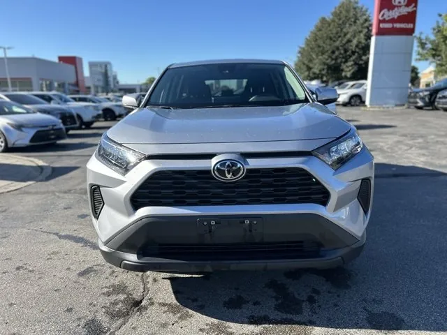 Toyota Rav4 2025 photo 2