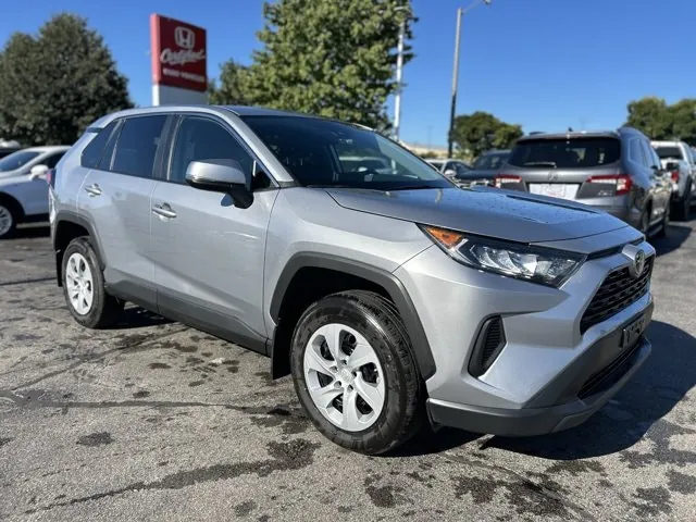 Toyota Rav4 2025 photo 3