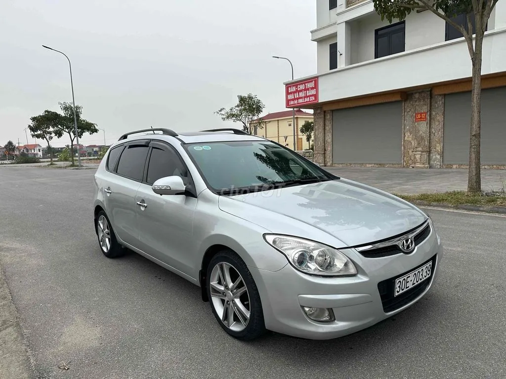 Hyundai I30 2009 photo 2