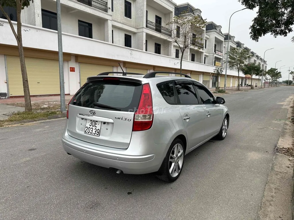 Hyundai I30 2009 photo 3