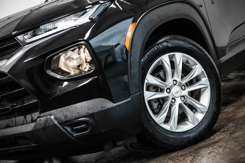 Chevrolet Trailblazer 2023 photo 2