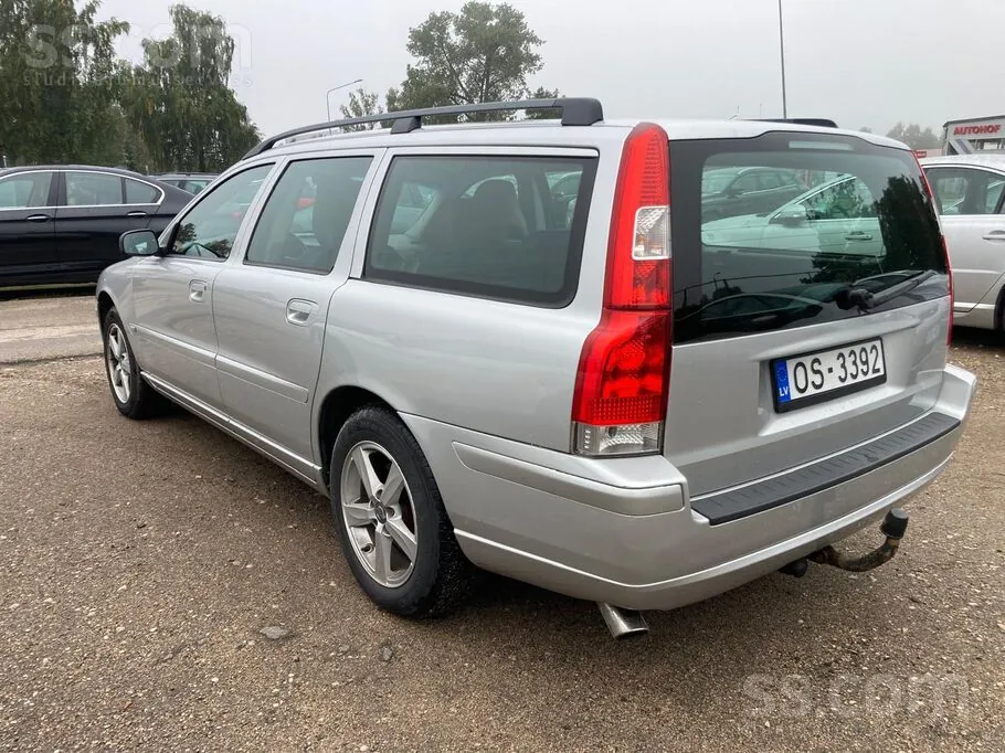 Volvo V70 2006 photo 4