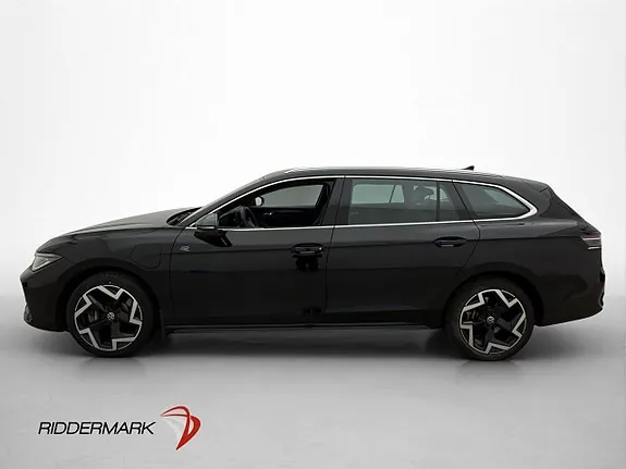 Volkswagen Passat 2024 photo 4