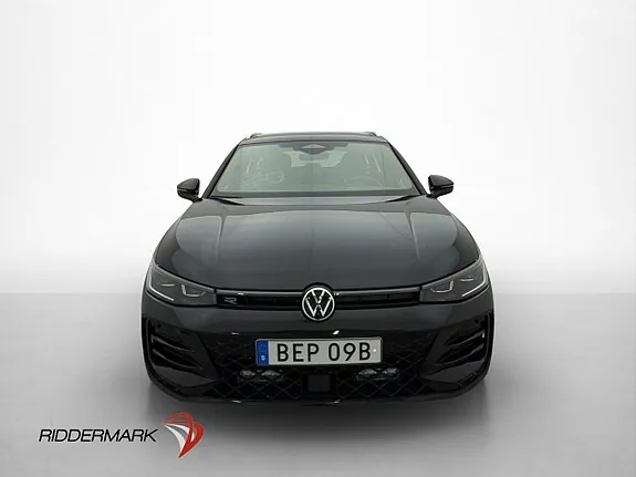Volkswagen Passat 2024 photo 2