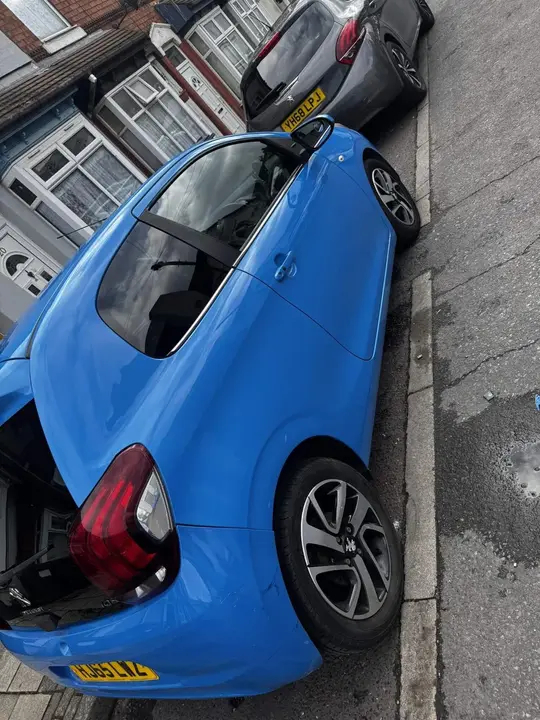 Peugeot 108 2015 photo 3