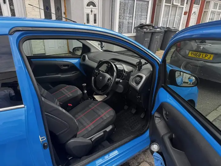 Peugeot 108 2015 photo 5