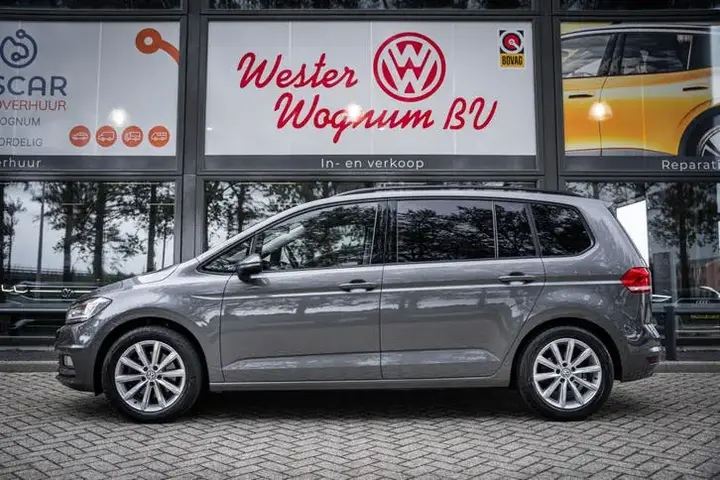 Volkswagen Touran 2016 photo 3