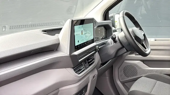 Volkswagen Transporter 2025 photo 3
