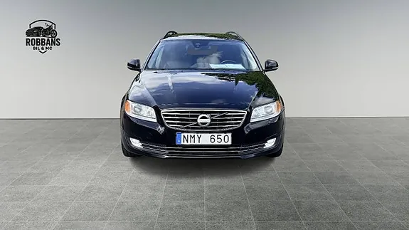 Volvo V70 2014 photo 2
