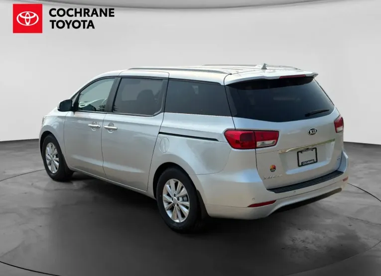 Kia Sedona 2018 photo 5