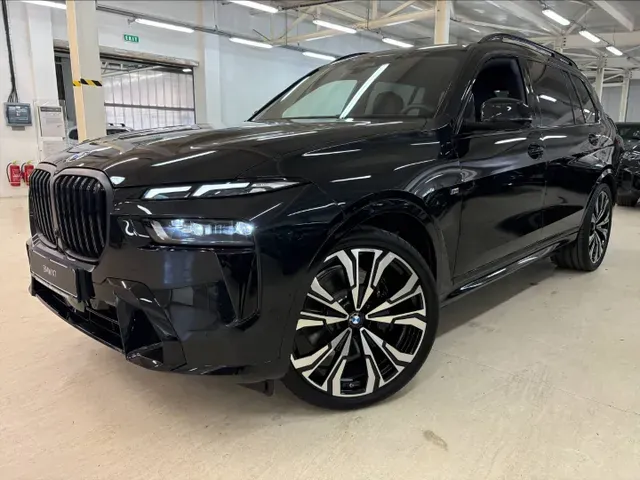 BMW X7 2026 photo 4