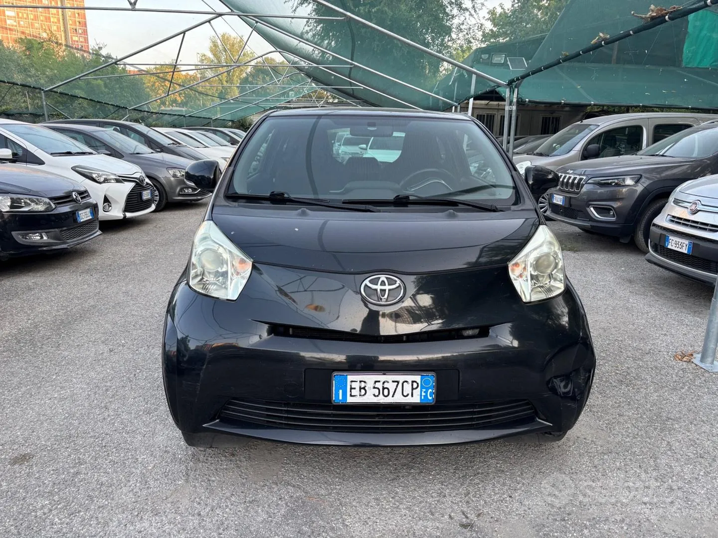 Toyota Iq 2010 photo 2