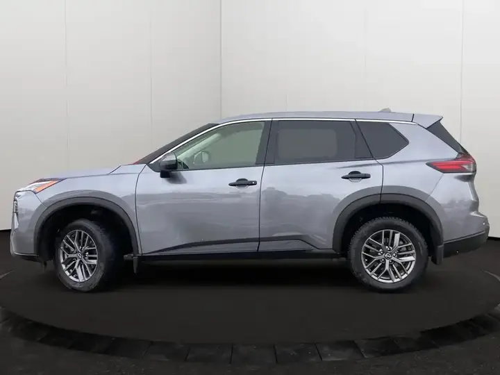 Nissan Rogue 2024 photo 3