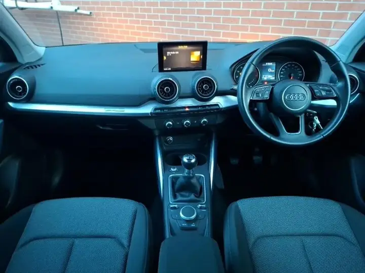 Audi Q2 2017 photo 3