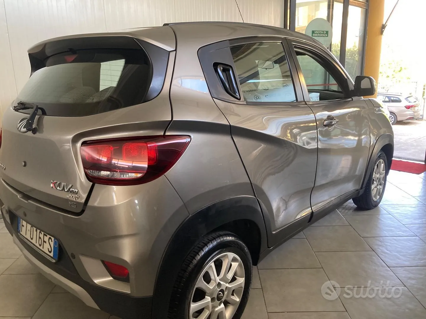 Mahindra Kuv100 2019 photo 2
