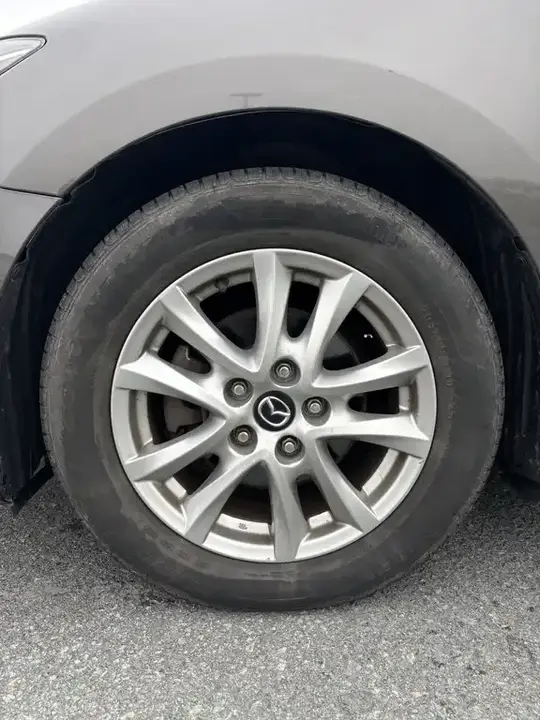 Mazda Mazda3 2016 photo 3