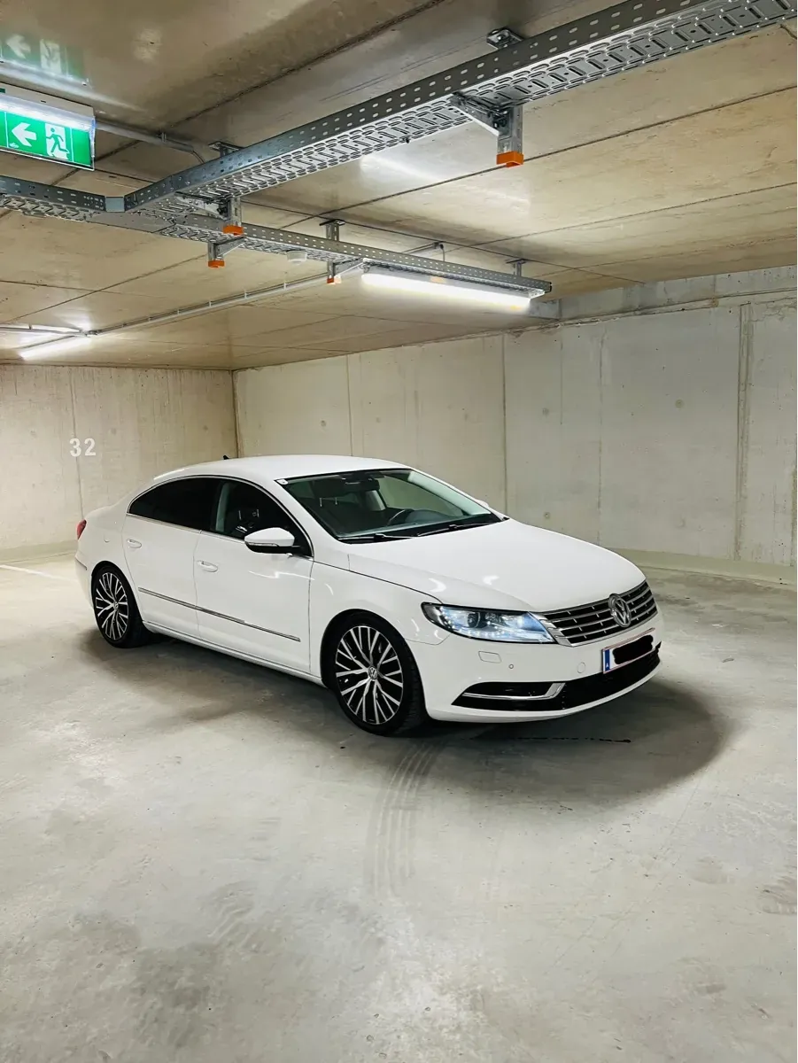 Volkswagen Passat Cc 2012 photo 3