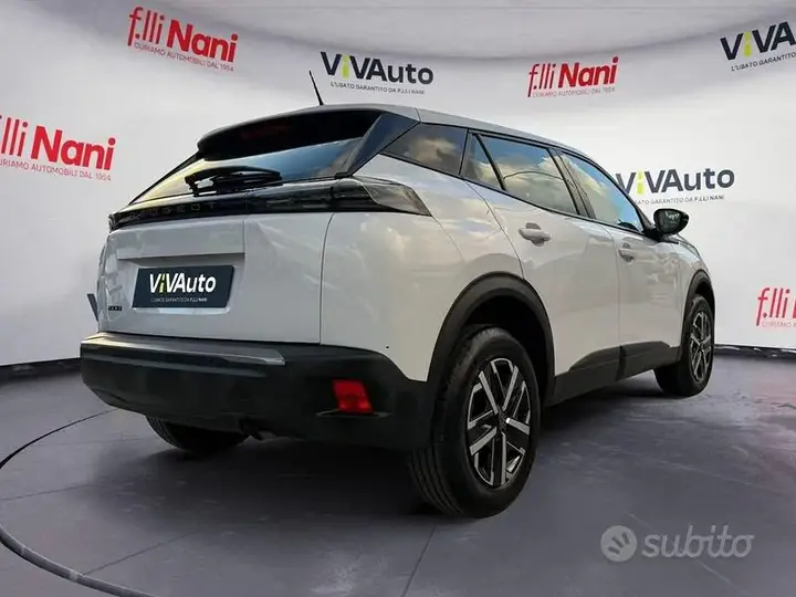 Peugeot 2008 2023 photo 2