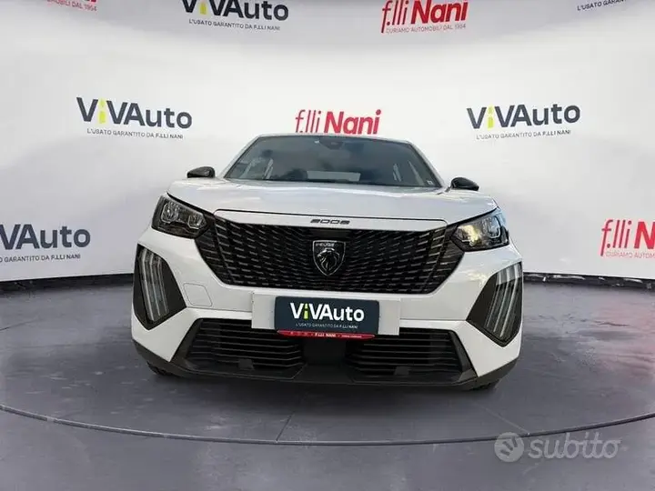 Peugeot 2008 2023 photo 3