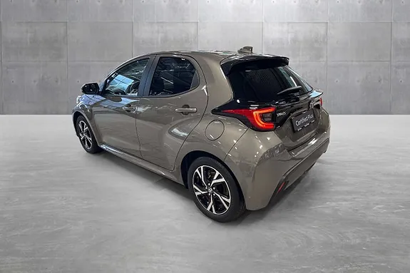 Toyota Yaris 2024 photo 3