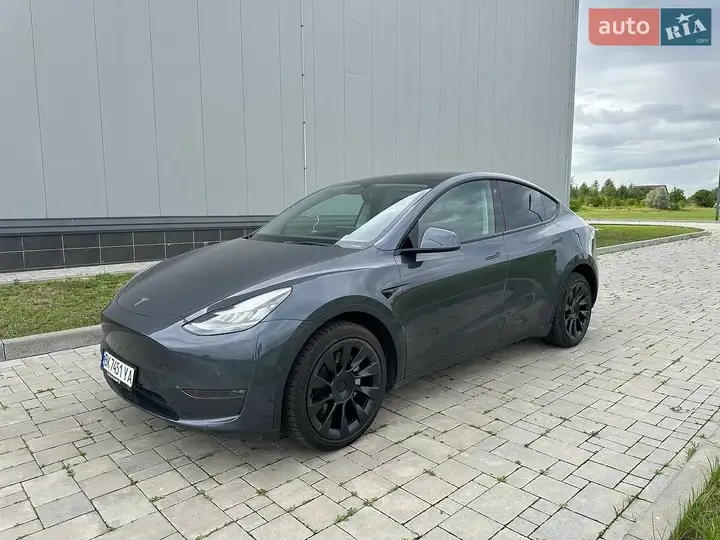 Tesla Model Y 2022 photo 5