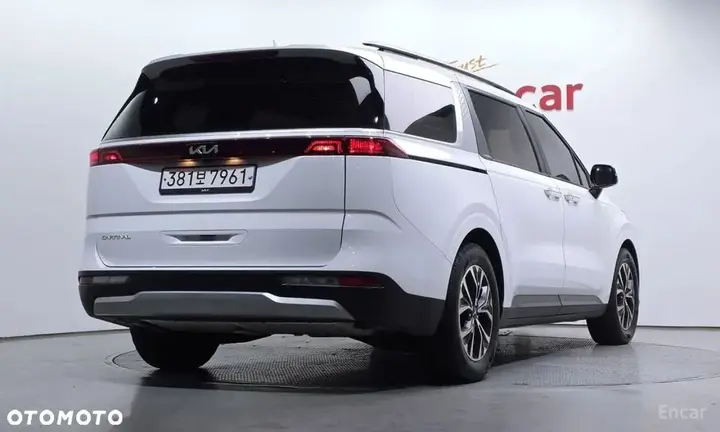 Kia Carnival 2023 photo 3