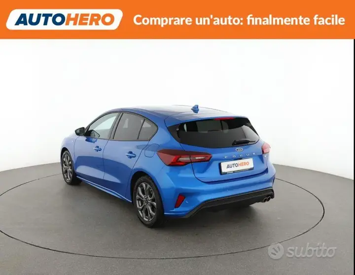 Ford Focus 2023 photo 4