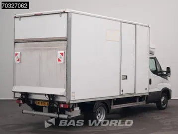 Iveco Daily 2022 photo 2