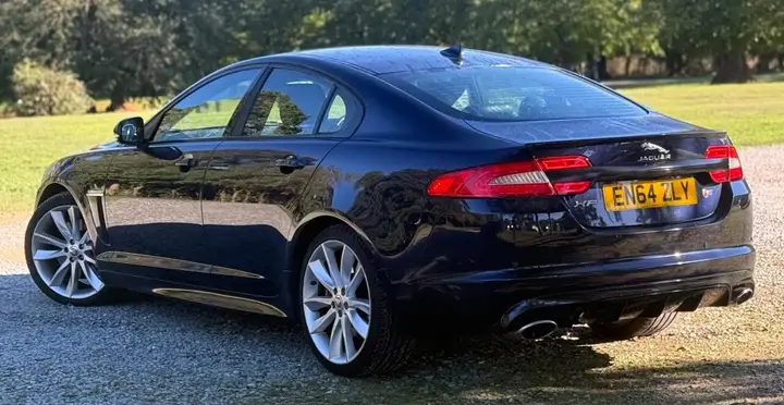 Jaguar Xf 2014 photo 3