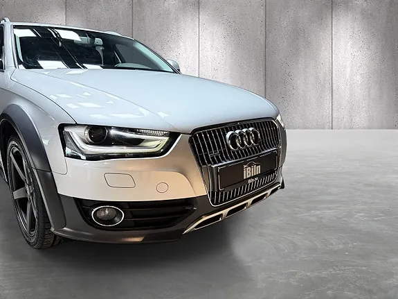 Audi A4 Allroad 2011 photo 2