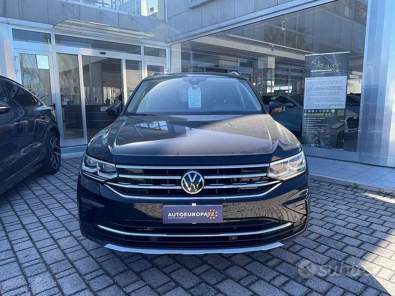 Volkswagen Tiguan 2021 photo 2