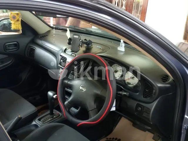 Nissan Sunny 2004 photo 4