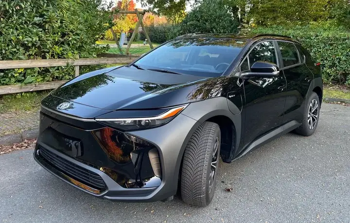 Toyota Bz4X