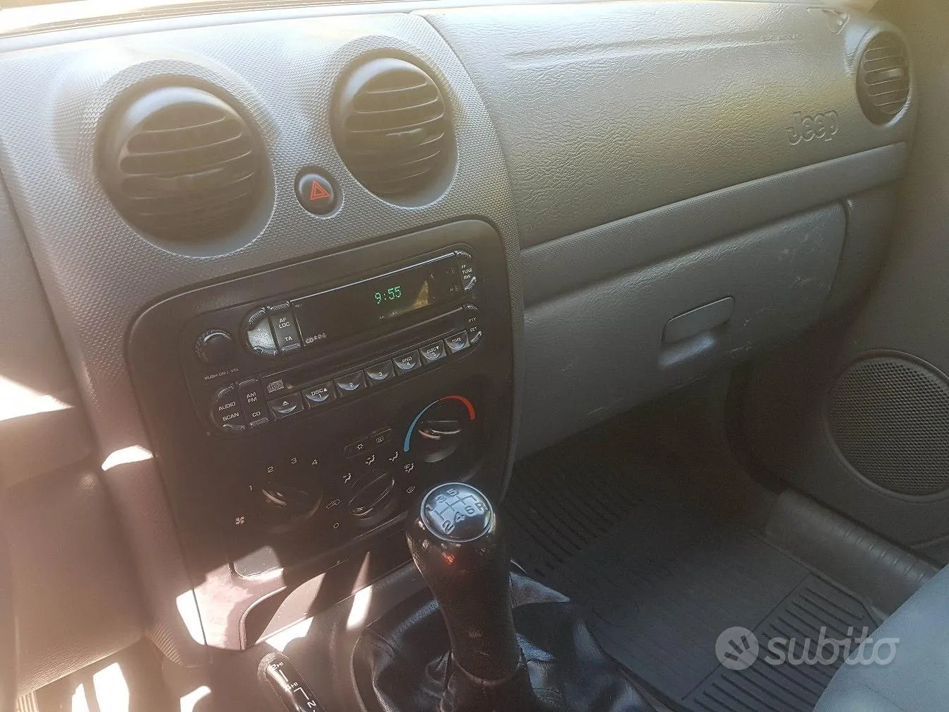 Jeep Cherokee 2009 photo 3