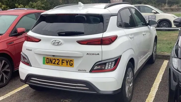 Hyundai Kona 2022 photo 2