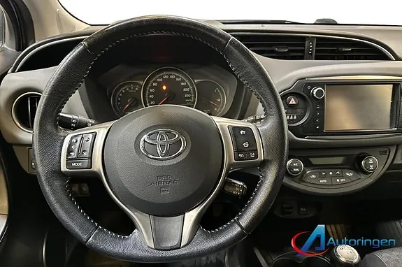 Toyota Yaris 2016 photo 5