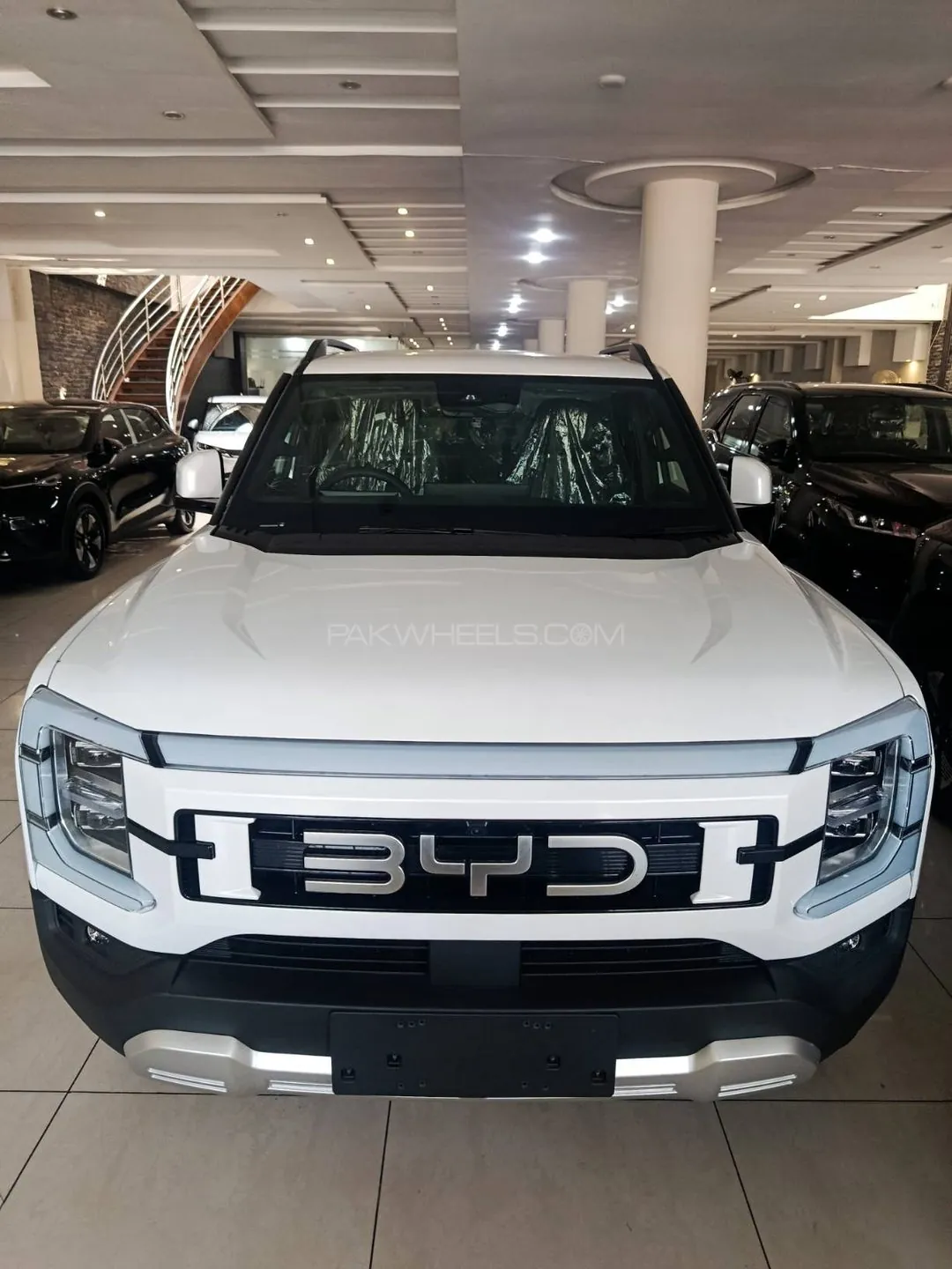 BYD Shark 6
