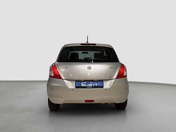 Suzuki Swift 2013 photo 5