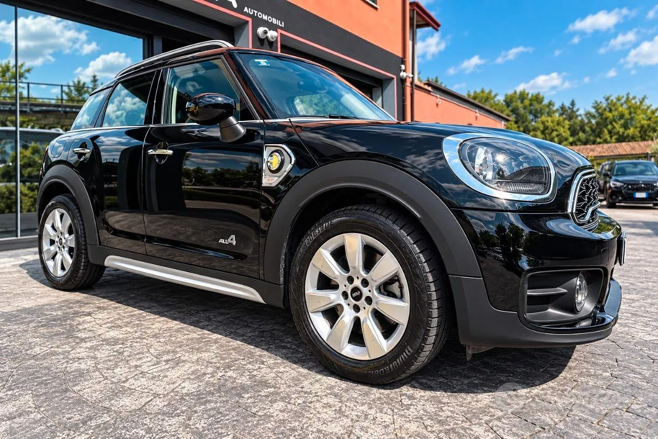 Mini Countryman 2019 photo 2