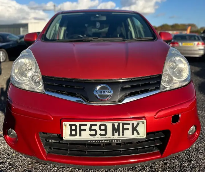 Nissan Note 2009 photo 2
