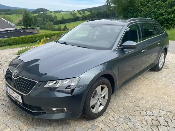 Skoda Superb 2016 photo 3