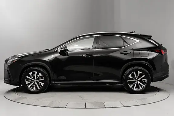 Lexus Nx450H+ 2022 photo 2
