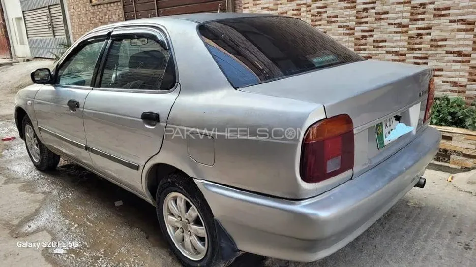 Suzuki Baleno
