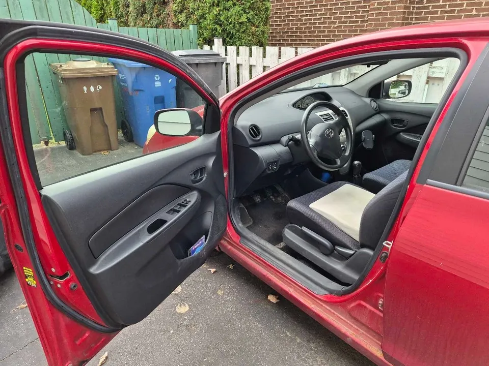 Toyota Yaris 2008 photo 5