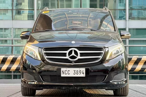Mercedes-Benz V220