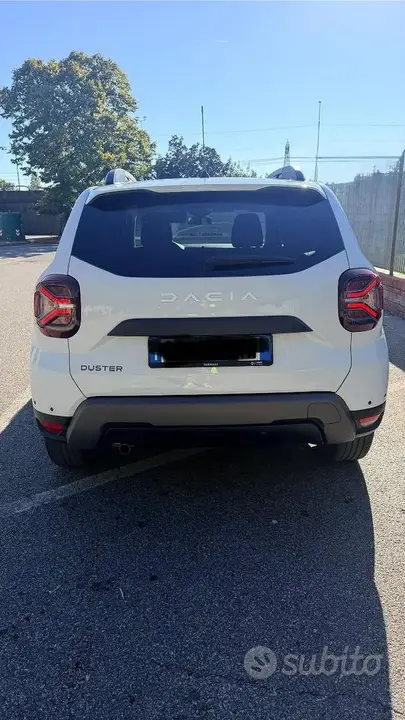 Dacia Duster 2023 photo 3